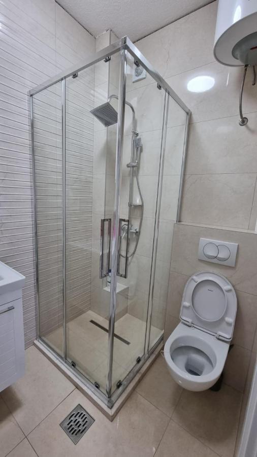 Elan Luxury Apartments & Rooms Plav Exterior foto